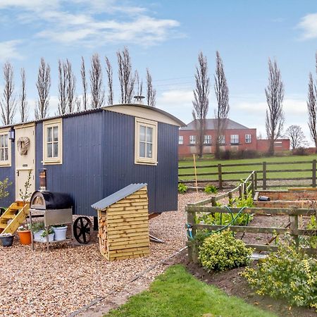 The Lambing Shed Villa Ryhill Luaran gambar
