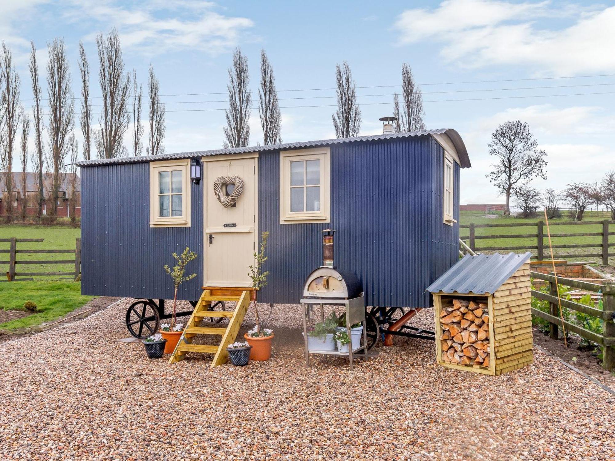 The Lambing Shed Villa Ryhill Luaran gambar